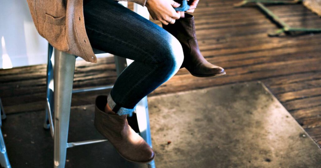 Quitar las Manchas de Sal de Zapatos y Botas