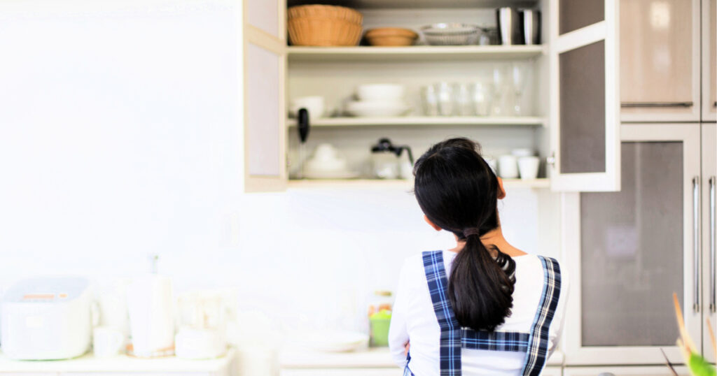 Organizar los Armarios de la Cocina